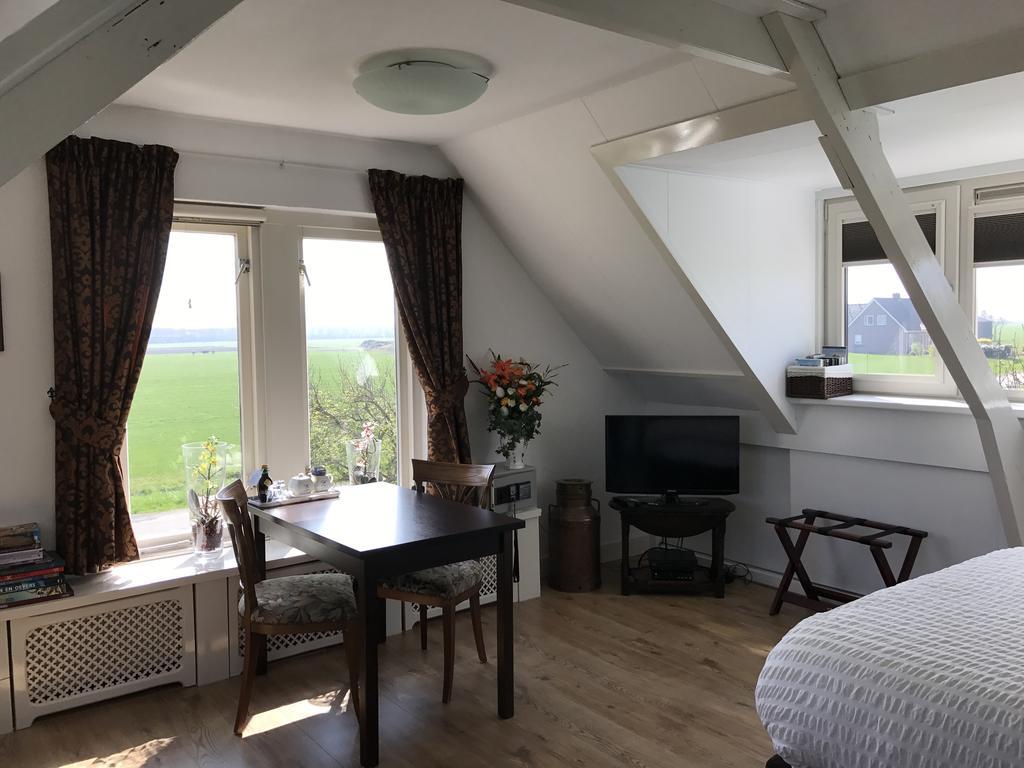 B&B Landleven Hellevoetsluis Bagian luar foto