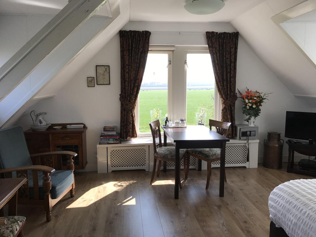 B&B Landleven Hellevoetsluis Bagian luar foto